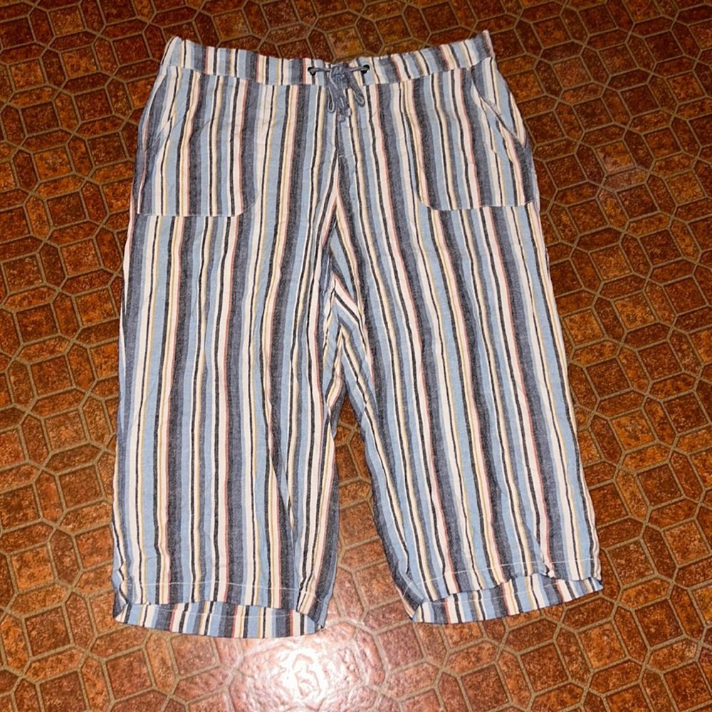 Stripped Summer ☀️ Capris